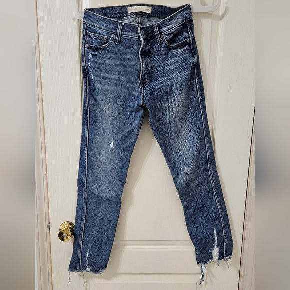Gap Highrise Jeans - Picture 1 of 3